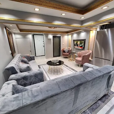 Cozy Aksaray For 5 Persons 公寓
