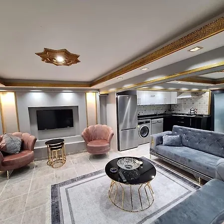 Apartmán Cozy Aksaray For 5 Persons *